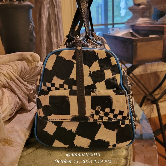 L.A.M.B. by Gwen Stefani Bristol Dartboard Satchel Luxury Designer Bag #582 - Picture 4 of 16